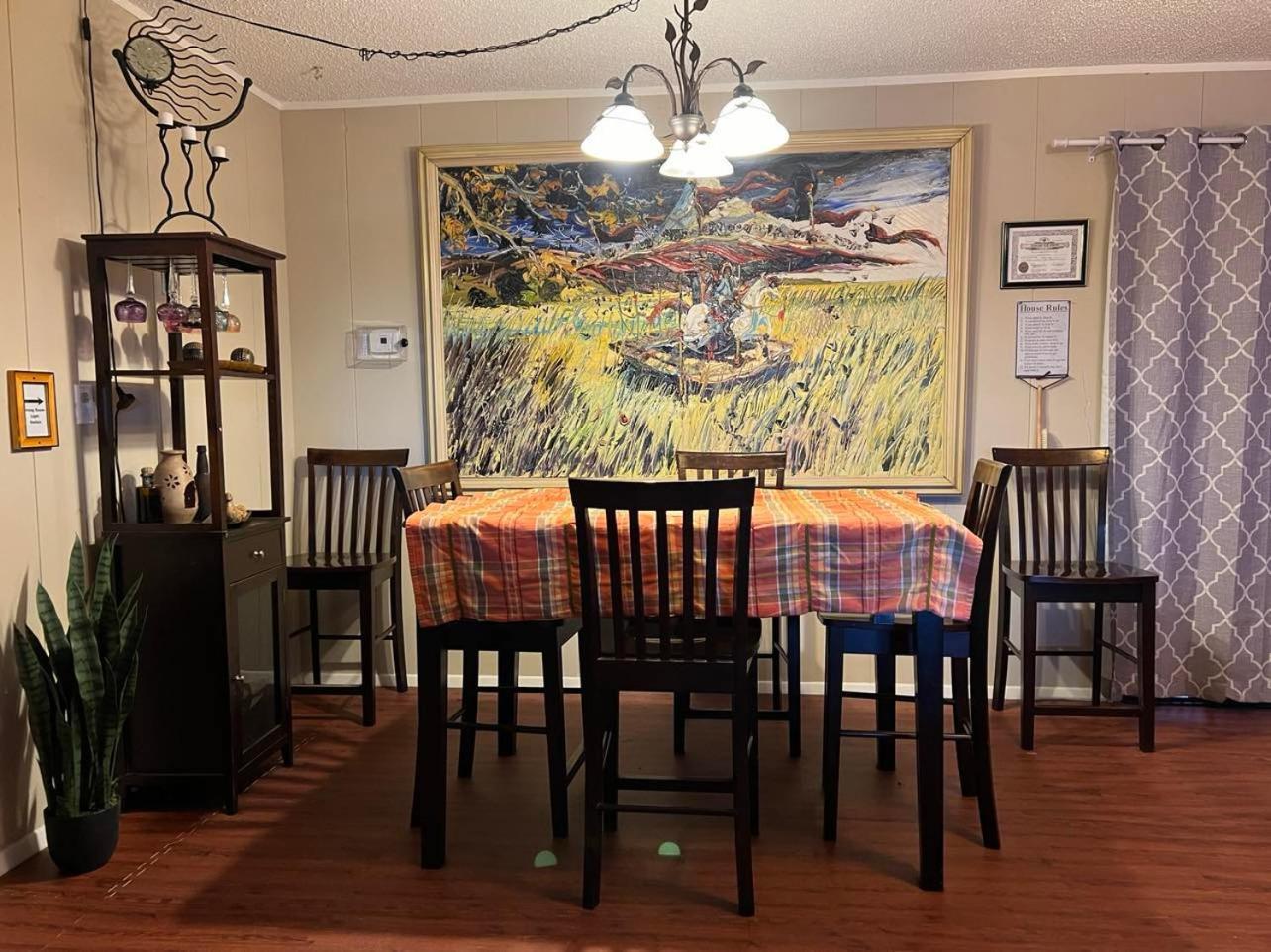 Hole In The Wall Getaway - Usa Mexico Border Bed And Breakfast Columbus Exteriör bild