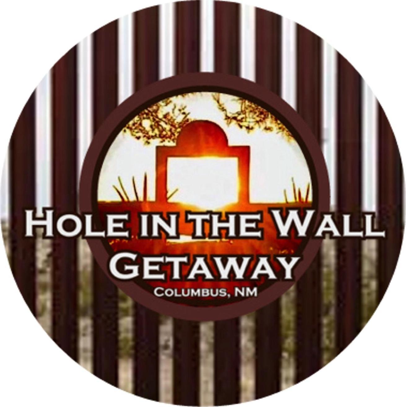 Hole In The Wall Getaway - Usa Mexico Border Bed And Breakfast Columbus Exteriör bild