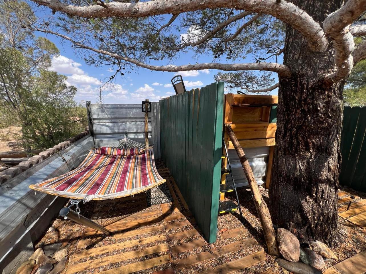 Hole In The Wall Getaway - Usa Mexico Border Bed And Breakfast Columbus Exteriör bild